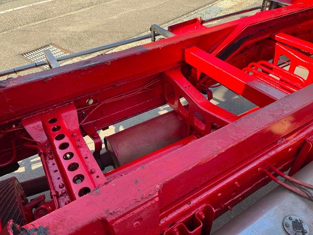 ヒノレンジャー 　４段クレーン　ラジコン　フジタボディー　ＬＳ－Ｓ　積載車　Ｊ０８Ｃ　２６０馬力　リターダー　５．８ｍボディ　サイドアオリ開閉　サイドステンレスバンパー　ｎｅｗ赤シャーシ　　ライトスーパーローダー（44枚目）