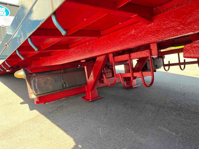 ヒノレンジャー 　４段クレーン　ラジコン　フジタボディー　ＬＳ－Ｓ　積載車　Ｊ０８Ｃ　２６０馬力　リターダー　５．８ｍボディ　サイドアオリ開閉　サイドステンレスバンパー　ｎｅｗ赤シャーシ　　ライトスーパーローダー（50枚目）