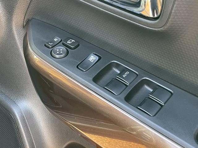 クロスビー ハイブリッドMZ 8インチナビ/デジタルインナーミラー/ENKEIアルミ/フルセグTV/シートヒーター/バックカメラ/ETC(19枚目)