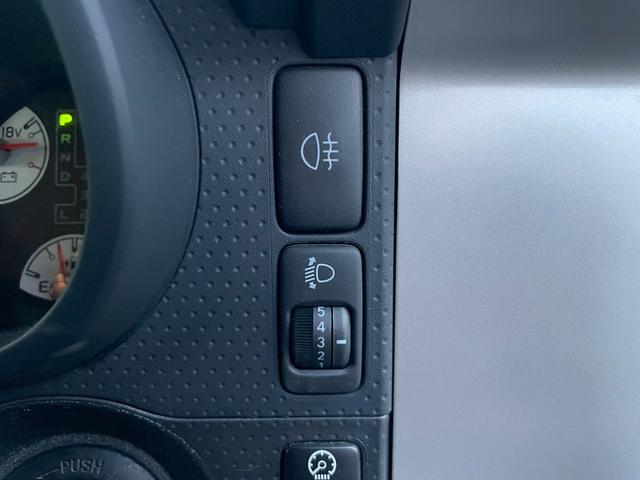 ＦＪクルーザー ブラックカラーパッケージ　ナビ／Ｂカメラ／ＥＴＣ／ドラレコ／コーナーセンサー／フルセグＴＶ（19枚目）