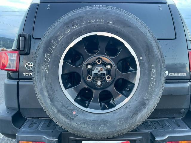 ＦＪクルーザー ブラックカラーパッケージ　ナビ／Ｂカメラ／ＥＴＣ／ドラレコ／コーナーセンサー／フルセグＴＶ（45枚目）