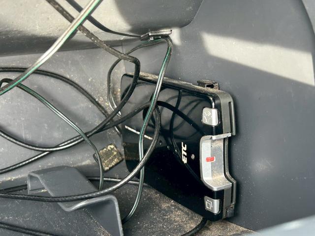 ハイゼットカーゴ 4WD/ルーフキャリア/ETC/社外オーディオ(7枚目)