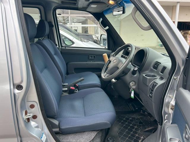 ハイゼットカーゴ 4WD/ルーフキャリア/ETC/社外オーディオ(24枚目)