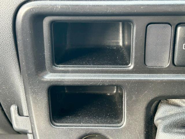 ハイゼットカーゴ 4WD/ルーフキャリア/ETC/社外オーディオ(31枚目)