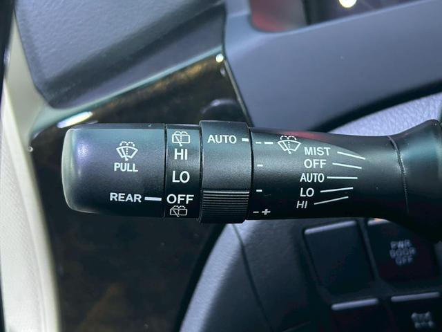 ヴェルファイア 2.4Z ゴールデンアイズ 純正ナビ/フリップダウン/クルコン/ETC/フルセグTV/寒冷地仕様(9枚目)