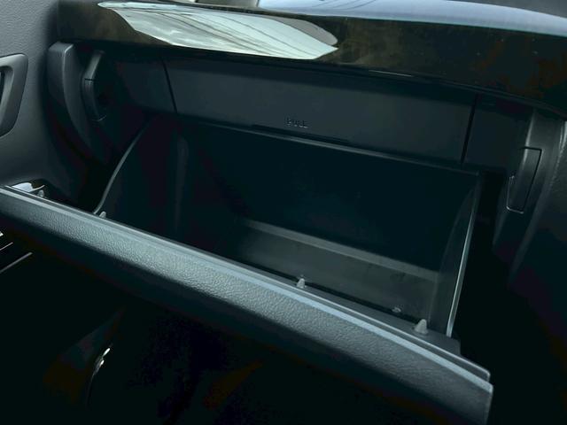 ヴェルファイア 2.4Z ゴールデンアイズ 純正ナビ/フリップダウン/クルコン/ETC/フルセグTV/寒冷地仕様(47枚目)