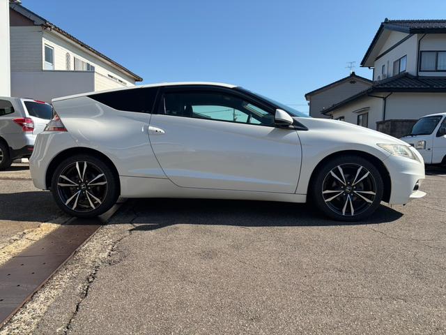 HONDA CR-Z ALPHA MASTER LABEL