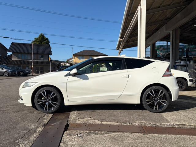 HONDA CR-Z ALPHA MASTER LABEL