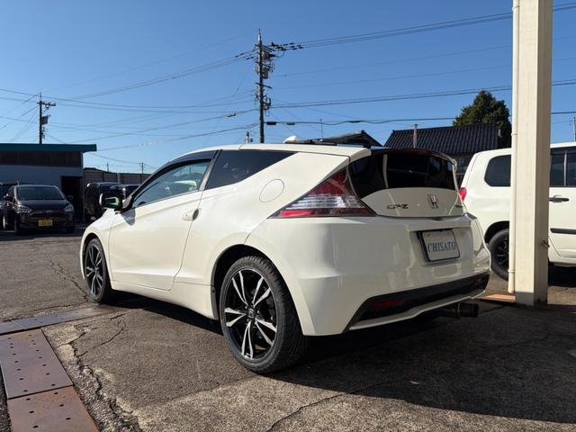 HONDA CR-Z ALPHA MASTER LABEL