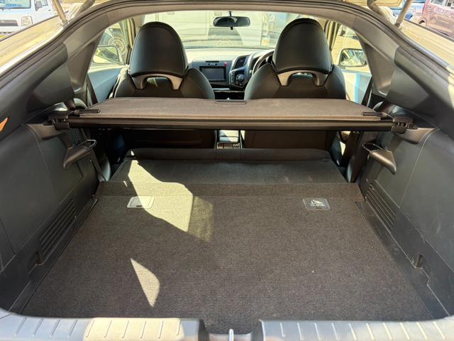 HONDA CR-Z ALPHA MASTER LABEL