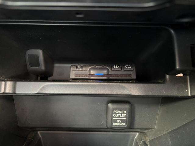 HONDA CR-Z ALPHA MASTER LABEL