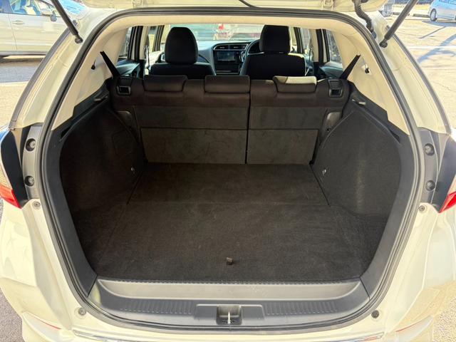 シャトル ハイブリッド ホンダセンシング コンパクトワゴン 4WD ハイブリッド バックカメラ ETC(18枚目)