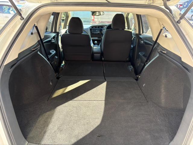 シャトル ハイブリッド ホンダセンシング コンパクトワゴン 4WD ハイブリッド バックカメラ ETC(19枚目)