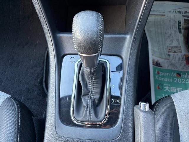 ＸＶハイブリッド ２．０ｉ－Ｌ　アイサイト　コンパクトＳＵＶ　４ＷＤ　ハイブリッド　２．０Ｌエンジン（11枚目）