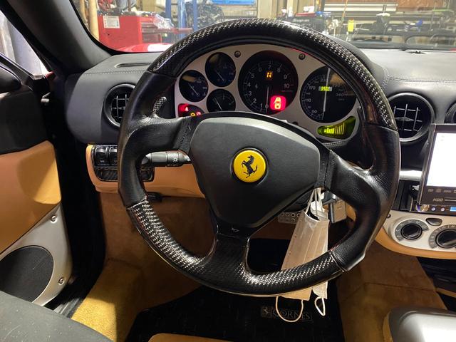 360 F1スパイダー(14枚目)