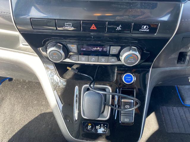 ��x���D�݂̉��x�ɐݒ肷��΁A�ԓ��̉��x�����m�����ʂ≷�x�������Œ����B�����c�����c�Ɖ��x���X�C�b�`���������K�v�͂���܂���B���K�Ȏԓ���Ԃɂ͕K�{�̋@�\�ł��ˁ�