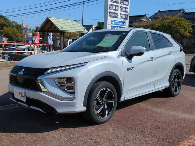 エクリプスクロスＰＨＥＶ Ｐ　４ＷＤ　ワンオーナー　ＬＥＤヘッドライト（7枚目）