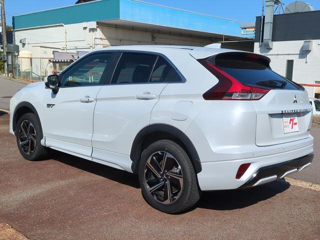 エクリプスクロスＰＨＥＶ Ｐ　４ＷＤ　ワンオーナー　ＬＥＤヘッドライト（9枚目）