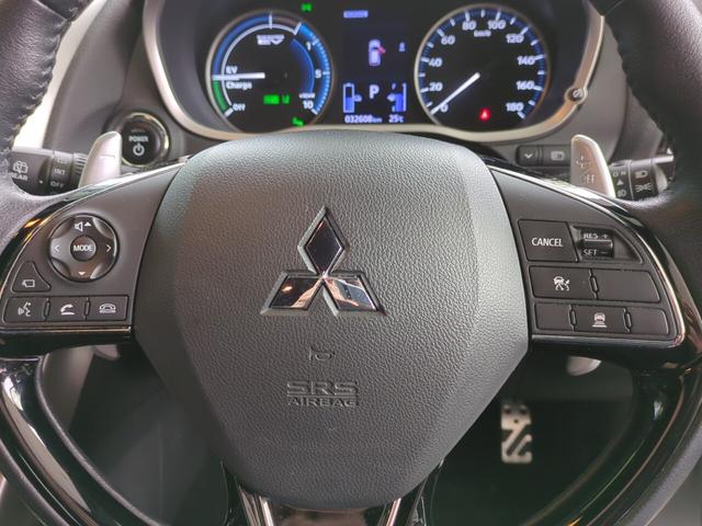 エクリプスクロスＰＨＥＶ Ｐ　４ＷＤ　ワンオーナー　ＬＥＤヘッドライト（22枚目）