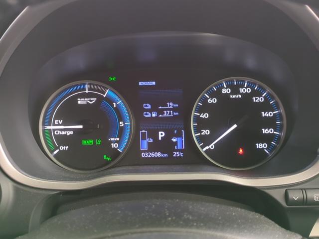 エクリプスクロスＰＨＥＶ Ｐ　４ＷＤ　ワンオーナー　ＬＥＤヘッドライト（23枚目）