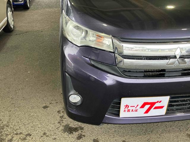 ｅＫカスタム Ｔ　４ＷＤ　ＥＴＣ　バックカメラ　ナビ　ＴＶ　オートライト　ＨＩＤ　スマートキー　電動格納ミラー　シートヒーター　ベンチシート　ＣＶＴ　盗難防止システム　ＡＢＳ　ＣＤ　ＵＳＢ　ミュージックプレイヤー接続可（4枚目）