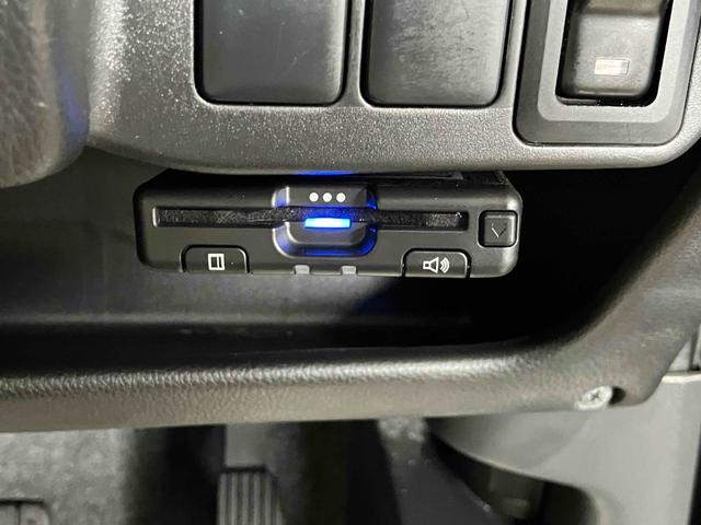 ｅＫカスタム Ｔ　４ＷＤ　ＥＴＣ　バックカメラ　ナビ　ＴＶ　オートライト　ＨＩＤ　スマートキー　電動格納ミラー　シートヒーター　ベンチシート　ＣＶＴ　盗難防止システム　ＡＢＳ　ＣＤ　ＵＳＢ　ミュージックプレイヤー接続可（39枚目）