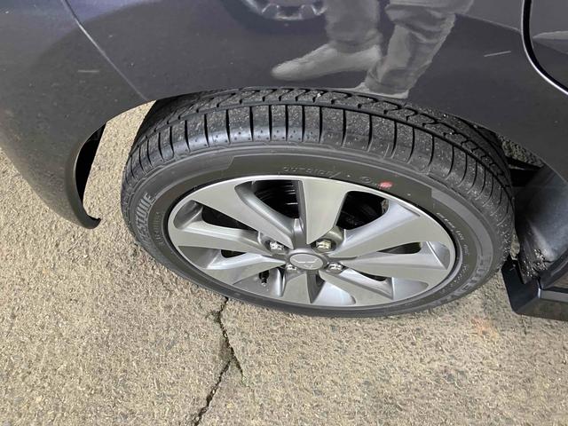 ｅＫカスタム Ｔ　４ＷＤ　ＥＴＣ　バックカメラ　ナビ　ＴＶ　オートライト　ＨＩＤ　スマートキー　電動格納ミラー　シートヒーター　ベンチシート　ＣＶＴ　盗難防止システム　ＡＢＳ　ＣＤ　ＵＳＢ　ミュージックプレイヤー接続可（43枚目）