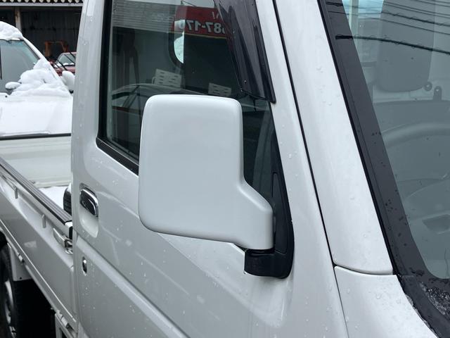 キャリイトラック 農繁スペシャル　４ＷＤ　キーレスエントリー　ナビＴＶ　Ｂｌｕｅｔｏｏｔｈ　ＡＢＳ　ＥＳＣ　運転席・助手席エアバック　エアコン　パワーステアリング　パワーウインドウスズキセーフティサポート（6枚目）