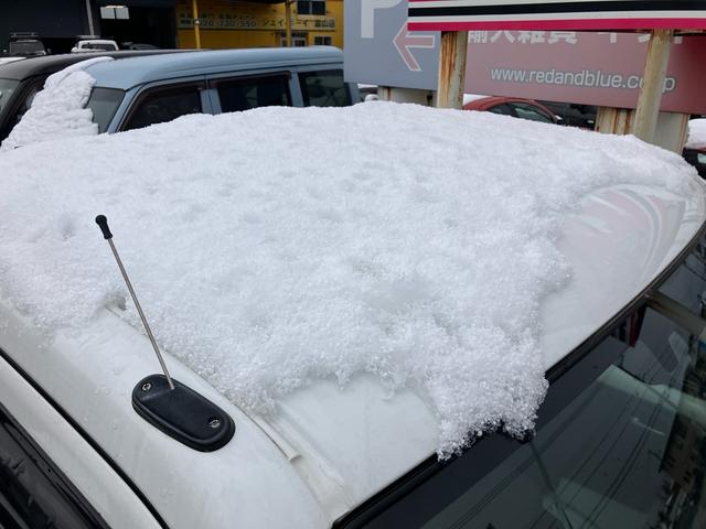 キャリイトラック 農繁スペシャル　４ＷＤ　キーレスエントリー　ナビＴＶ　Ｂｌｕｅｔｏｏｔｈ　ＡＢＳ　ＥＳＣ　運転席・助手席エアバック　エアコン　パワーステアリング　パワーウインドウスズキセーフティサポート（8枚目）