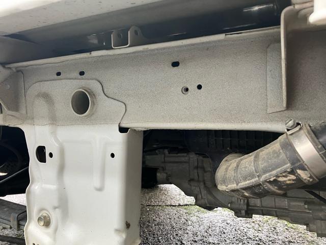 キャリイトラック 農繁スペシャル　４ＷＤ　キーレスエントリー　ナビＴＶ　Ｂｌｕｅｔｏｏｔｈ　ＡＢＳ　ＥＳＣ　運転席・助手席エアバック　エアコン　パワーステアリング　パワーウインドウスズキセーフティサポート（11枚目）