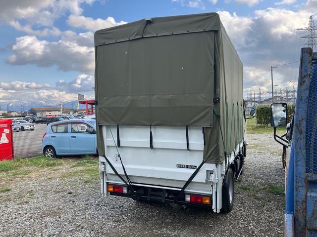 Mitsubishi Fuso CANTER 2022 — миниатюра 4