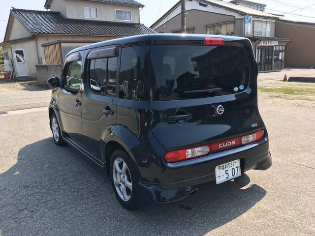 日産 キューブ