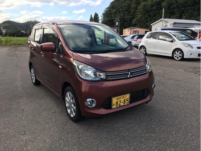 ｅＫワゴン Ｇ　４ＷＤ　メモリーナビ　地デジＴＶ　Ｂｌｕｅｔｏｏｔｈ　ＥＴＣ　スマートキー　アルミホイール　寒冷地仕様　運転席・助手席エアバック　ＡＢＳ　盗難防止装置　エアコン　パワステ　パワーウインドウ（3枚目）