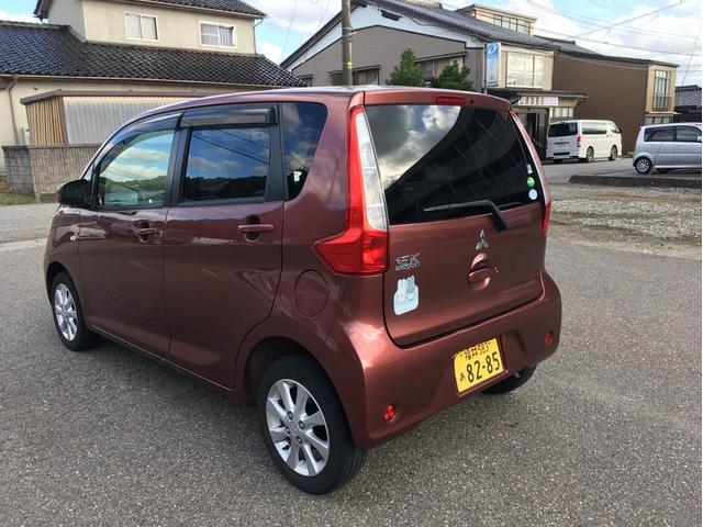 ｅＫワゴン Ｇ　４ＷＤ　メモリーナビ　地デジＴＶ　Ｂｌｕｅｔｏｏｔｈ　ＥＴＣ　スマートキー　アルミホイール　寒冷地仕様　運転席・助手席エアバック　ＡＢＳ　盗難防止装置　エアコン　パワステ　パワーウインドウ（7枚目）