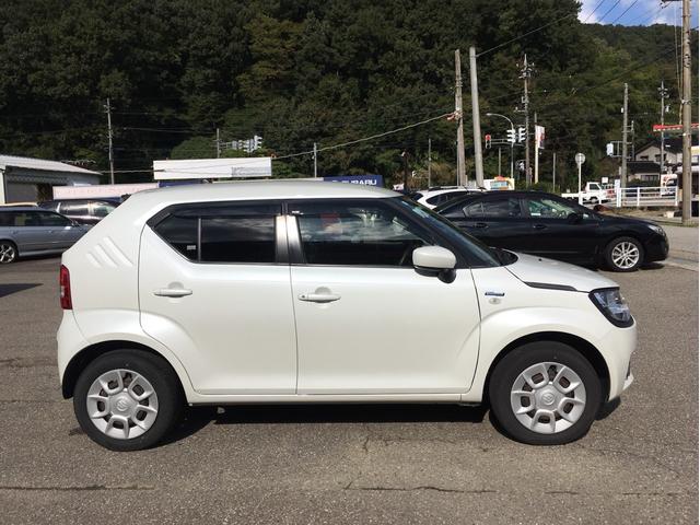 イグニス ハイブリッドMG 4WD キーレスエントリー シートヒーター 運転席・助手席エアバック ABS 横滑り防止装置 盗難防止システム エアコン パワステ パワーウインドウ(4枚目)