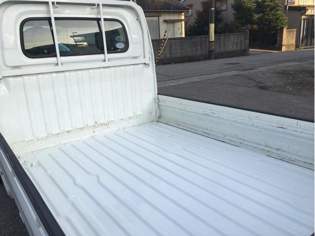 ミニキャブトラック Vタイプ 4WD 5速マニュアル ワンオーナー エアコン パワステ(10枚目)