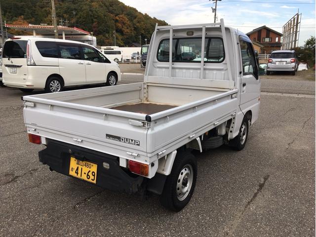 サンバートラック ベースグレード ダンプ 4WD 5速マニュアル 運転席エアバック エアコン パワステ(5枚目)