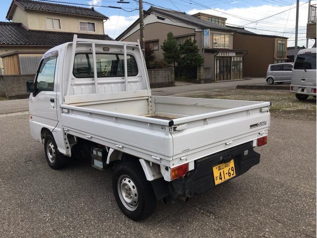 サンバートラック ベースグレード ダンプ 4WD 5速マニュアル 運転席エアバック エアコン パワステ(7枚目)