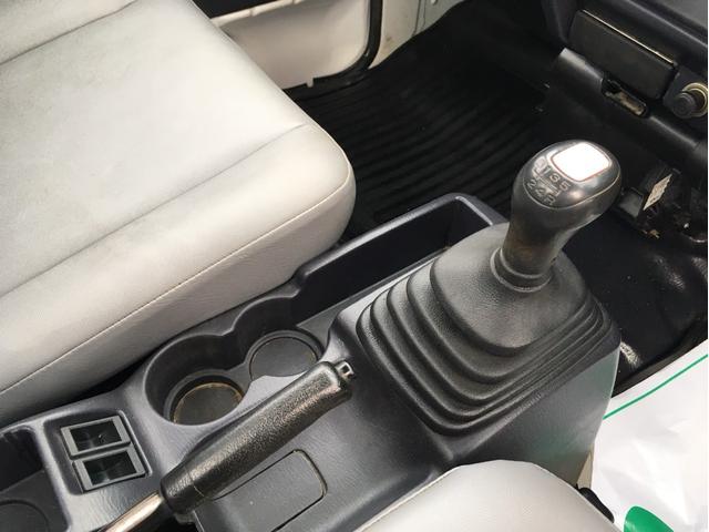 サンバートラック ベースグレード ダンプ 4WD 5速マニュアル 運転席エアバック エアコン パワステ(19枚目)