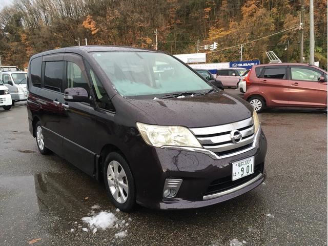 セレナ ハイウェイスター Vセレクション ワンオーナー 純正ナビ フルセグ Bluetooth 両側パワースライドドア クルーズコントロール スマートキー アルミホイール 寒冷地仕様 運転席・助手席エアバック ABS 横滑り防止装置(3枚目)