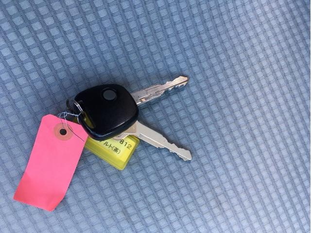 アルト L キーレスエントリー 運転席シートヒーター 運転席・助手席エアバック ABS 横滑り防止 盗難防止システム エアコン パワステ パワーウィンドウ(15枚目)