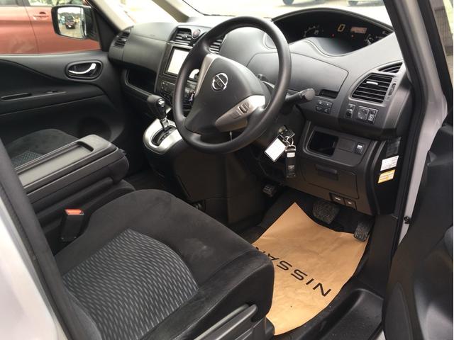 セレナ ２０Ｓ　４ＷＤ　純正ナビ　地デジＴＶ　バックカメラ　ドライブレコーダー　ＥＴＣ　キーレスエントリー　両側スライドドア　運転席・助手席エアバック　ＡＢＳ（12枚目）