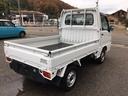 サンバートラック ＴＢ　４ＷＤ　５速マニュアル　エアコン　パワステ　運転席エアバック（5枚目）