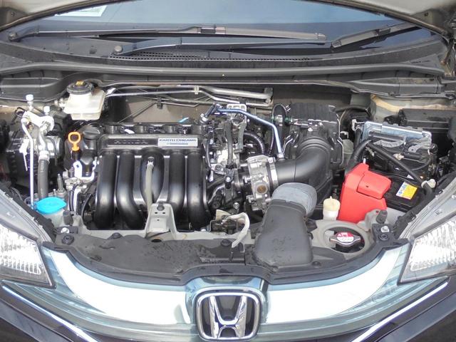 フィットハイブリッド Ｆパッケージ　☆　フル装備　☆　ＡＢＳ　☆　純正ナビ　☆　フルセグ　☆　バックカメラ　☆　ＬＥＤライト　☆　ＥＴＣ　☆　社外アルミ　☆（24枚目）