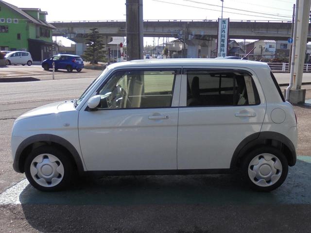 アルトラパン Ｌ　☆　純正ナビ　☆　全方位モニター　☆　フルセグ　☆　レーダーブレーキサポート　☆　ＥＴＣ　☆　スマートキー　☆　シートヒーター　☆（5枚目）