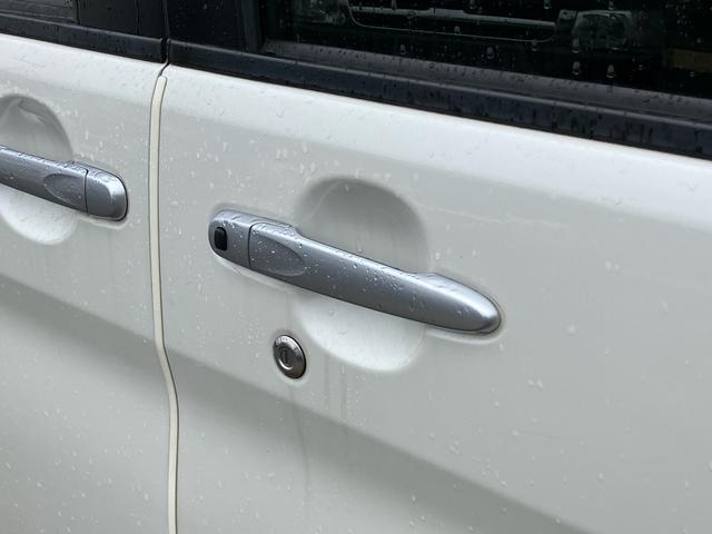 この度は当店のお車をご覧になっていただき、誠にありがとうございます。じっくり現車確認して頂けるよう、ご準備を致します！