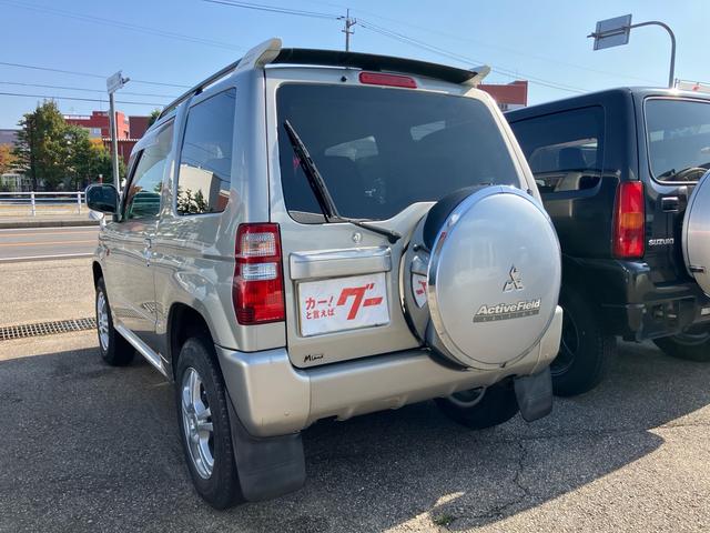 パジェロミニ アクティブフィールドエディション　ターボ　キーレスエントリー　４ＷＤ　ＥＴＣ　アルミホイール　ナビ　ＣＤ　ＤＶＤ　シートヒーター　運転席・助手席エアバック　ＡＢＳ　衝突安全ボディ　エアコン　パワーステアリング　パワーウインドウ（13枚目）