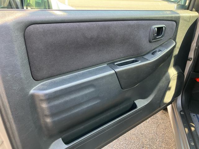 パジェロミニ アクティブフィールドエディション　ターボ　キーレスエントリー　４ＷＤ　ＥＴＣ　アルミホイール　ナビ　ＣＤ　ＤＶＤ　シートヒーター　運転席・助手席エアバック　ＡＢＳ　衝突安全ボディ　エアコン　パワーステアリング　パワーウインドウ（29枚目）