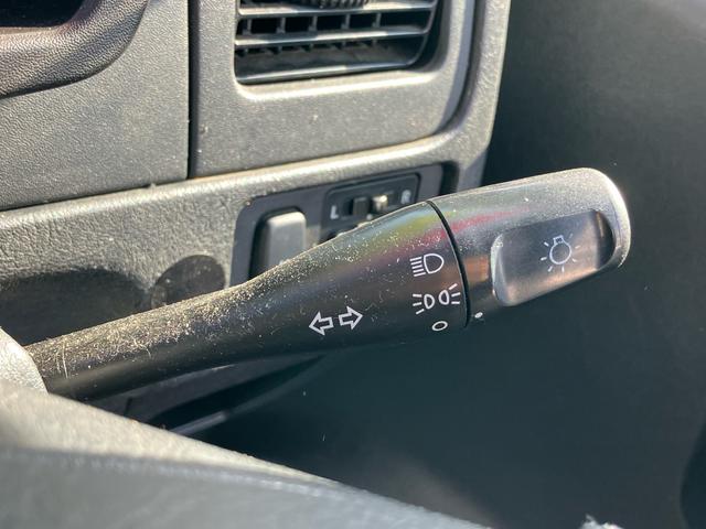 パジェロミニ アクティブフィールドエディション　ターボ　キーレスエントリー　４ＷＤ　ＥＴＣ　アルミホイール　ナビ　ＣＤ　ＤＶＤ　シートヒーター　運転席・助手席エアバック　ＡＢＳ　衝突安全ボディ　エアコン　パワーステアリング　パワーウインドウ（42枚目）