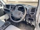 Ｍ　４ＷＤ　軽トラック　ＭＴ　エアコン　パワーステアリング　運転席エアバッグ（19枚目）